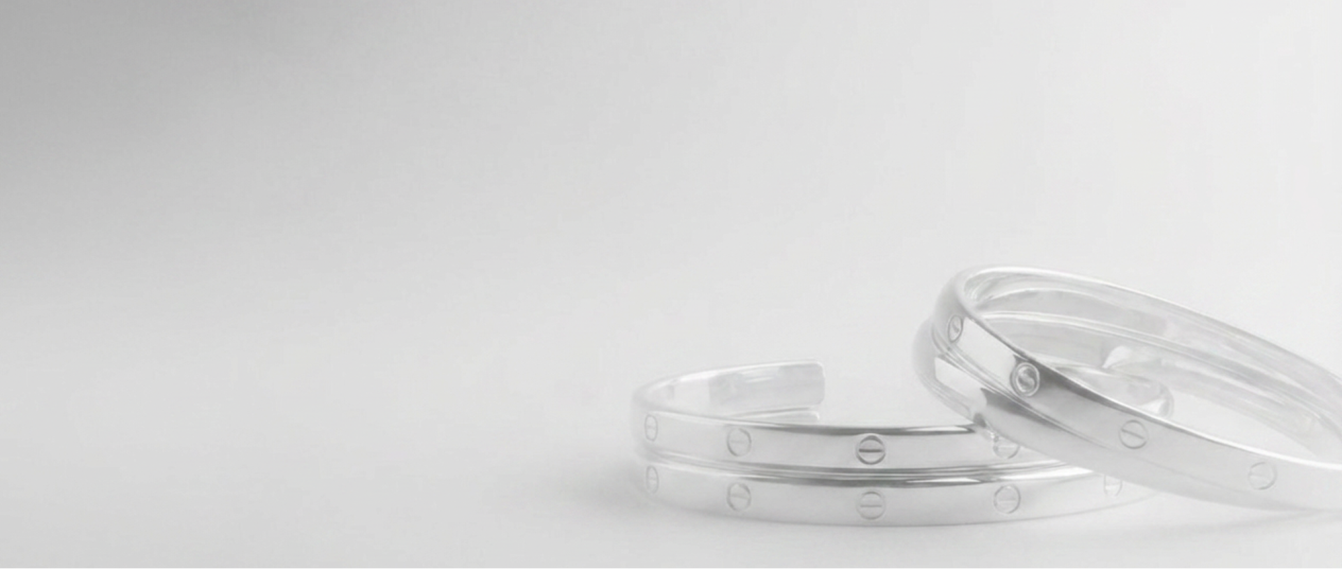 Debut Cascade Necklace 01